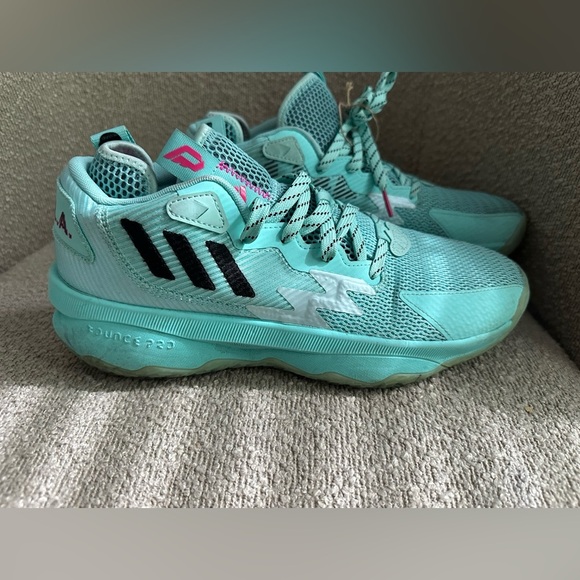 NEW DROP ADIDAS  DAME 8 GZ6475 Aqua Black Size 9.5  “Respect My Name” Aqua Blue - Picture 1 of 9